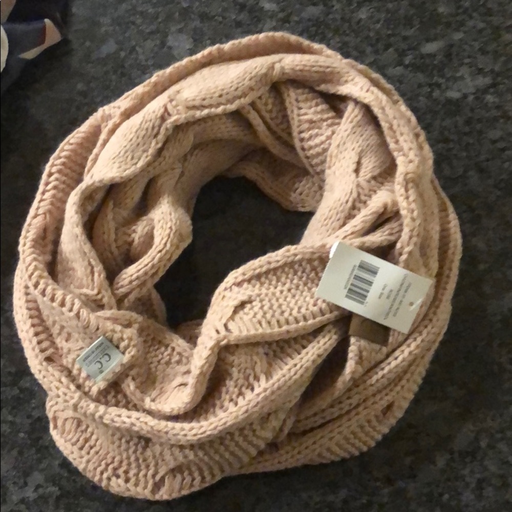 Scarf